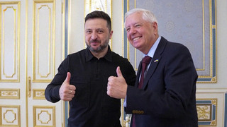 Американский сенатор Линдси Грэм умер вскоре после возвращения из Киева и рукопожатия с Зеленским