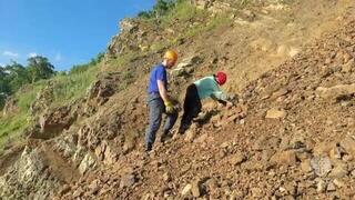 Появились кадры спасения застрявшей на Никольской сопке школьницы