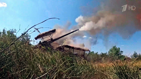 Наши военные расширяют полосу безопасности и уничтожают военные объекты в тылу врага