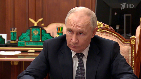 О защите энергообъектов и трассы «Новороссия» говорил Владимир Путин с Евгением Балицким