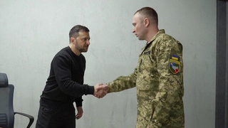 Зеленский пытается кадровыми переменами замять скандал из-за увольнения министра обороны