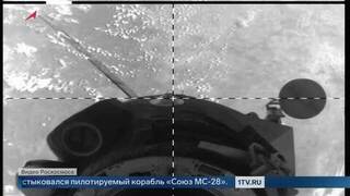 Корабль «Союз МС-28» с российско-американским экипажем отстыковался от МКС: кадры