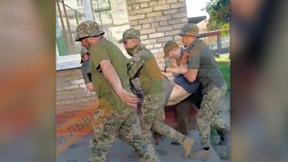 Насильственная мобилизация останавливает жизнь украинских городов