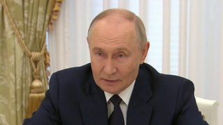 Владимир Путин в Кремле провел встречу с министром иностранных дел Индии