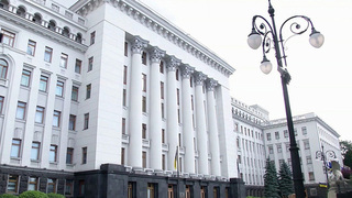В Киеве прошли обыски в офисе Зеленского и Генпрокуратуре