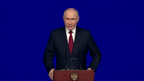 Владимир Путин принял участие в торжественном мероприятии в «Зарядье» по случаю Дня города