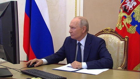 Владимир Путин принял участие в выборах в первый же день голосования