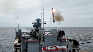 В Баренцевом море проходят учения моряков Северного флота