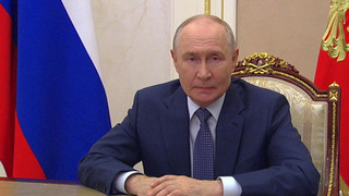 Владимир Путин поздравил работников АПК с профессиональным праздником