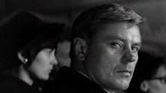 «В городе находится один западногерманский разведчик и один русский». Мертвый сезон. Анонс