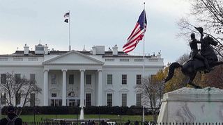 Дональд Трамп принял решение не применять закон о мерах против России