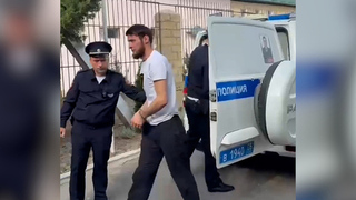 Жителя Дагестана арестовали за показанный средний палец в дорожную камеру