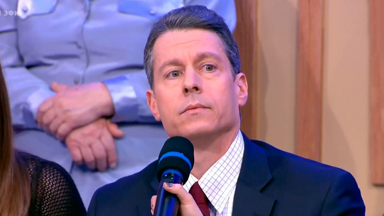 сергей брилев телеведущий. ведущий fox news карлсон. второй канал сша. второй канал сша. политолог майкл бом.